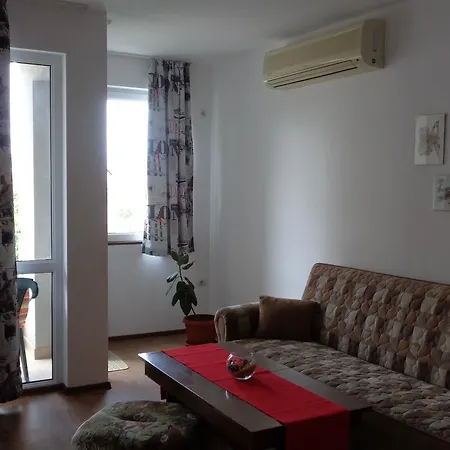 Guest house Vlasta Sozopol